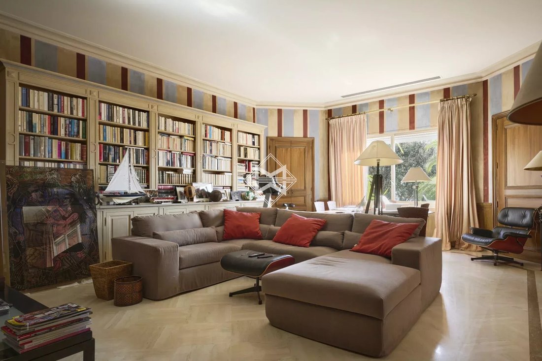 Villa in Cannes, Provence-Alpes-Côte d'Azur, France 5 - 17780057