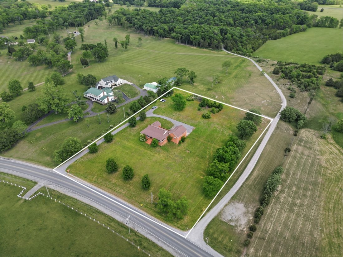 House in Lebanon, Tennessee, United States 3 - 17781561