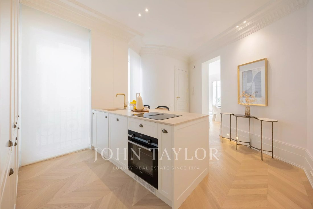 Apartment in Chamberi, Madrid, Spain 4 - 17779832