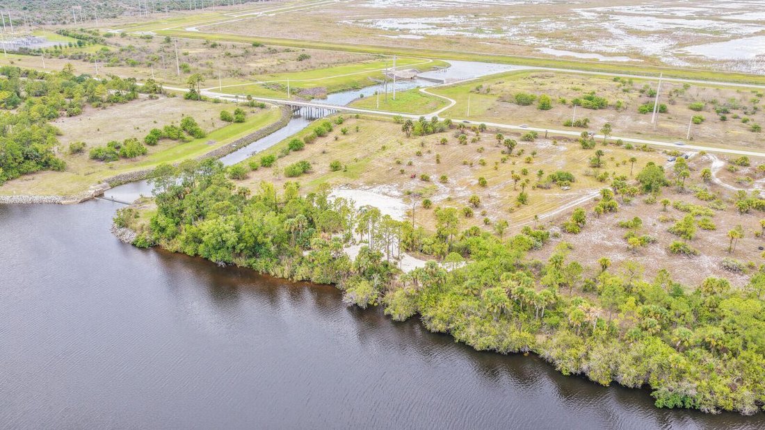 Land in Palm City, Florida, United States 2 - 17783514