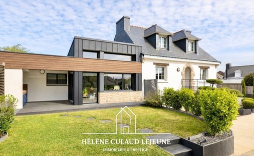 House in Arradon, Brittany, France 1