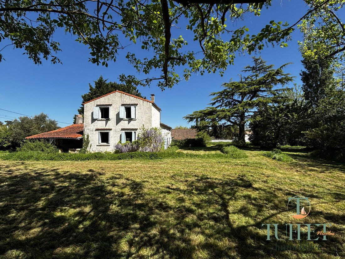 House in Breuillet, Nouvelle-Aquitaine, France 4 - 17783575