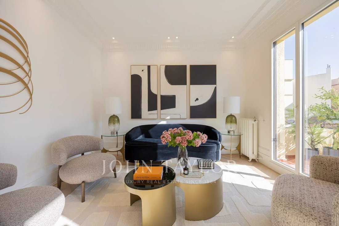Apartment in Chamberi, Madrid, Spain 1 - 17779832