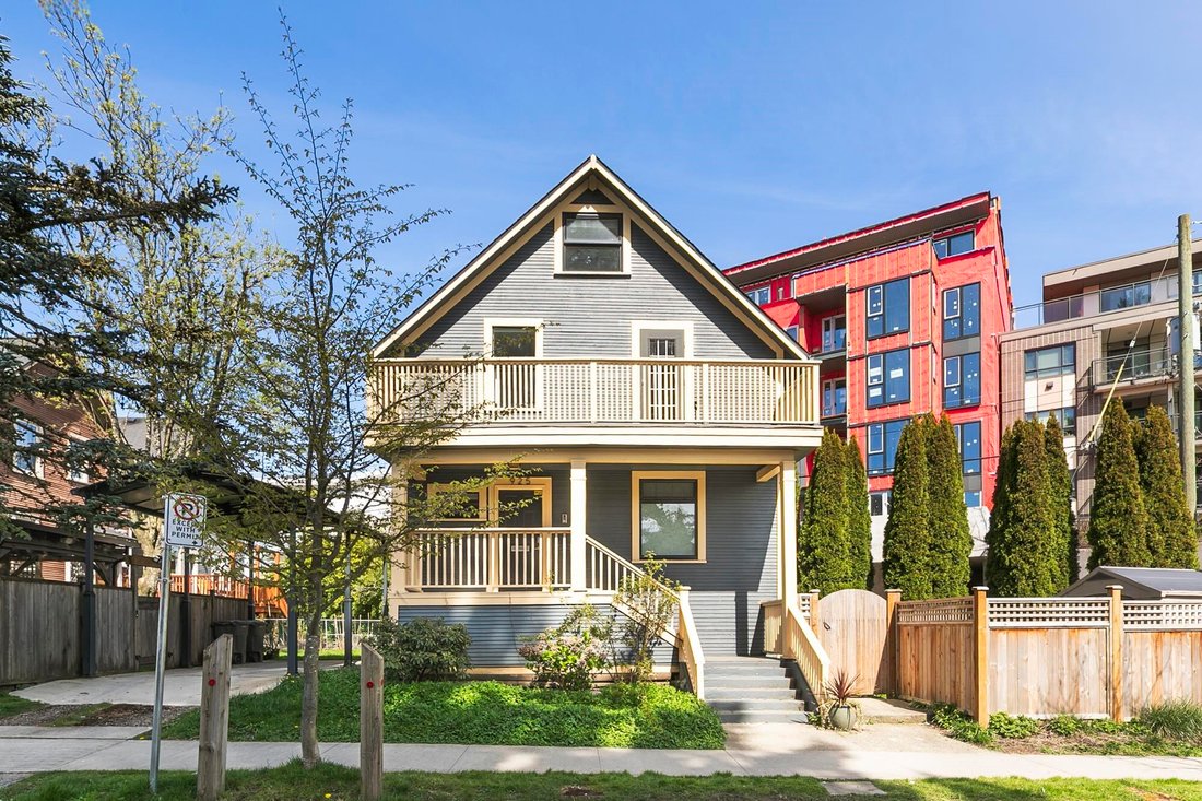 House in Vancouver, British Columbia, Canada 1 - 17544629