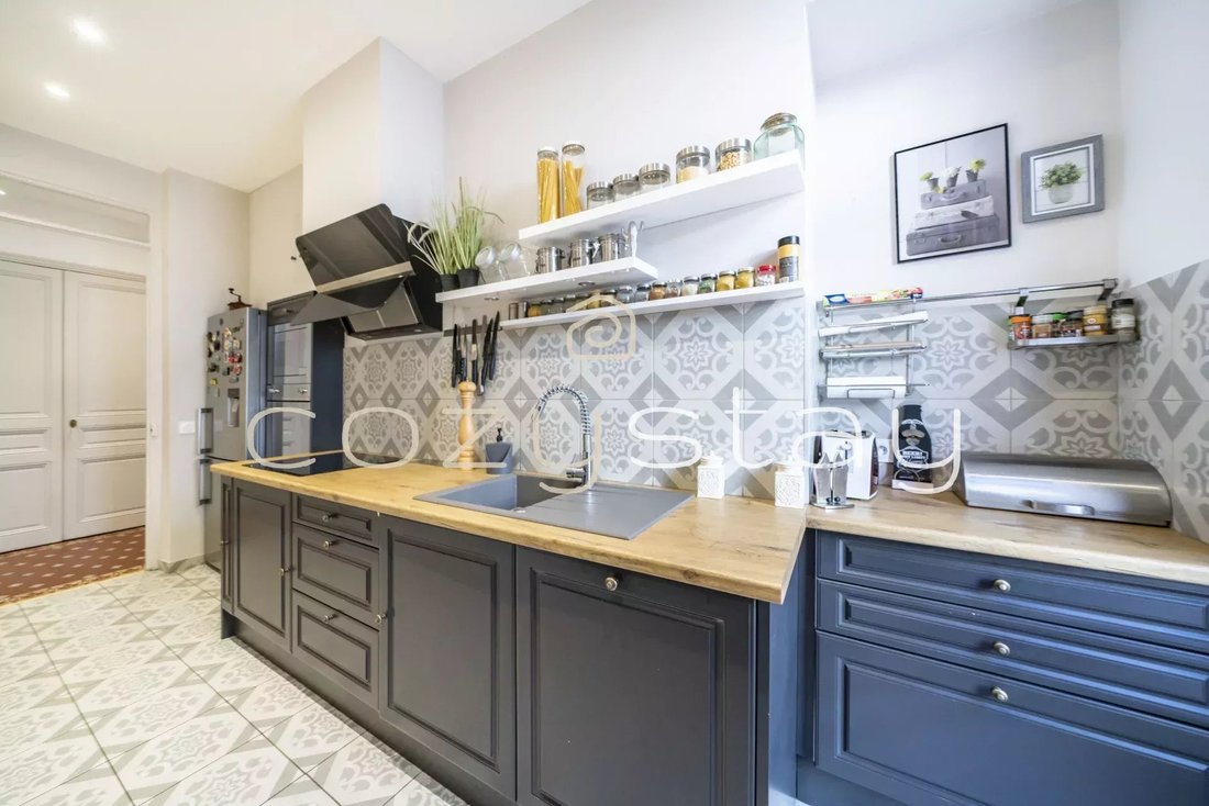 Apartment in Saint Nicolas, Cannes, France 4 - 17022268
