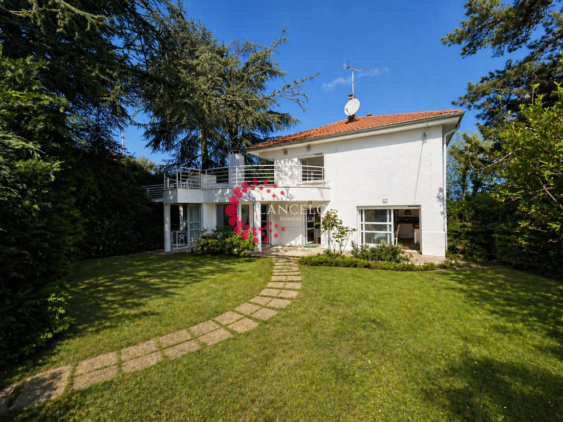 House in Oullins, Oullins-Pierre-Benite, France 1 - 16125963