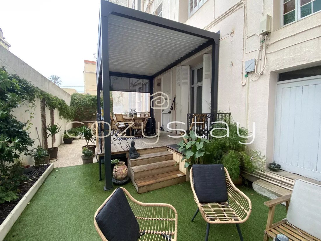 Apartment in Saint Nicolas, Cannes, France 3 - 17022268