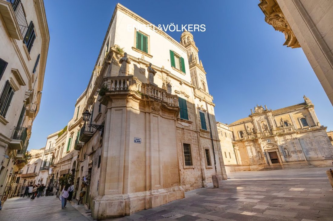 House in Historic Center, Lecce, Apulia 2 - 17783854