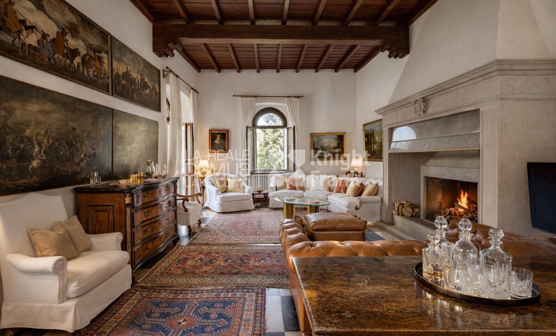 Villa in Mandello del Lario, Lombardy, Italy 4 - 17784226