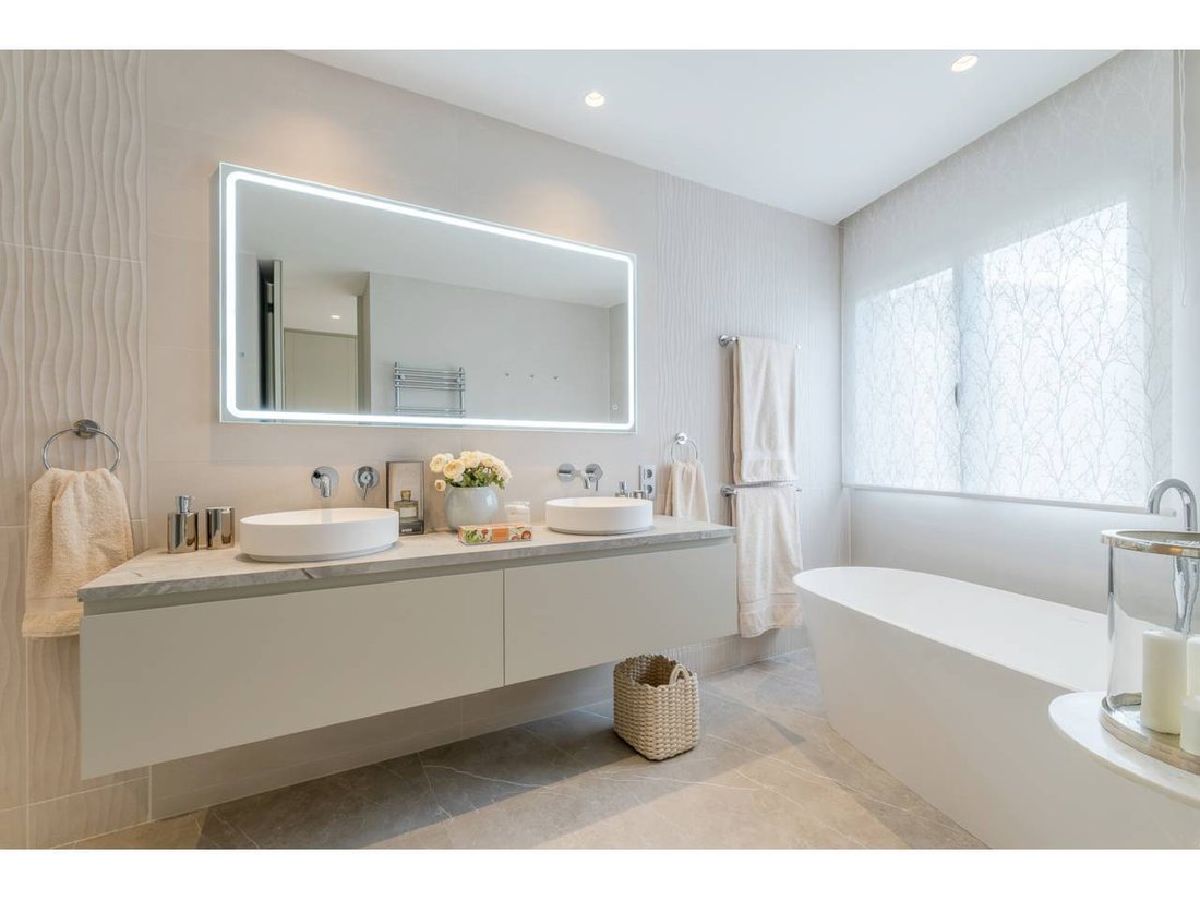 Apartment in Sants-Montjuic, Barcelona, Spain 3 - 17783948