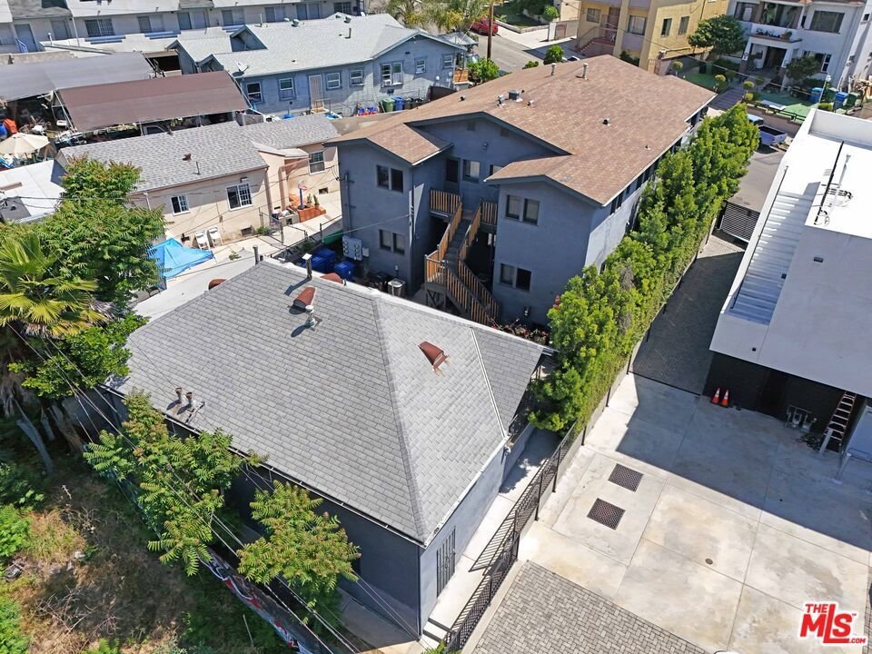 Los Angeles, California, United States 5 - 17783950