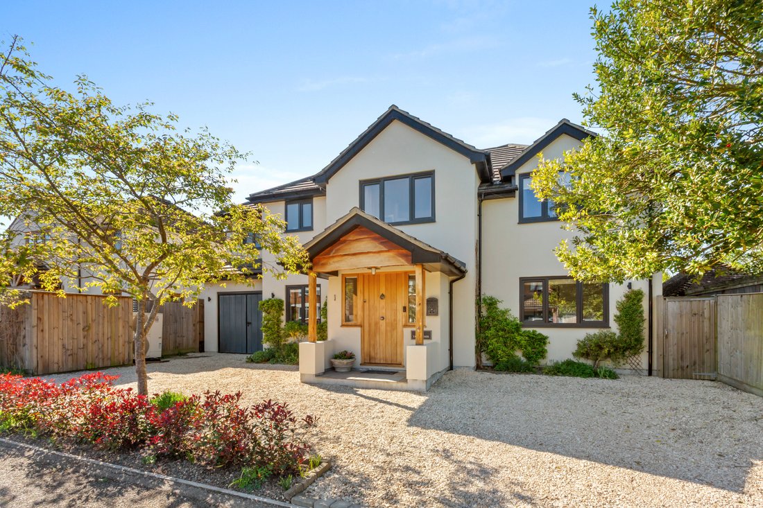 House in Wendover, England 1 - 17784001