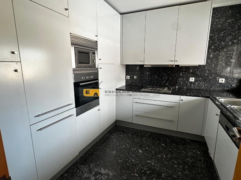 Apartment in Bonfim, Porto District, Portugal 1 - 17783891