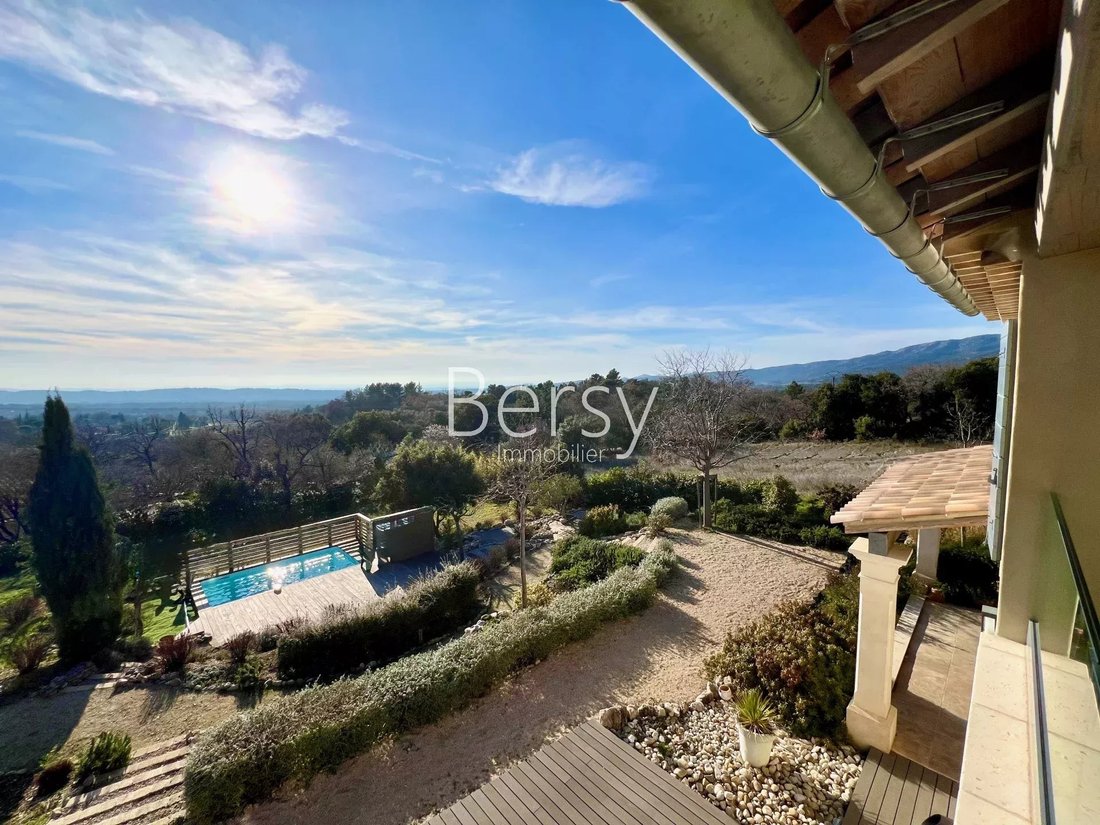 Villa in Bédoin, Provence-Alpes-Côte d'Azur, France 1 - 17784023