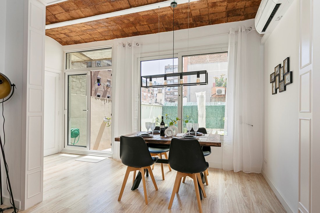 Apartment in Eixample, Barcelona, Spain 3 - 17784470