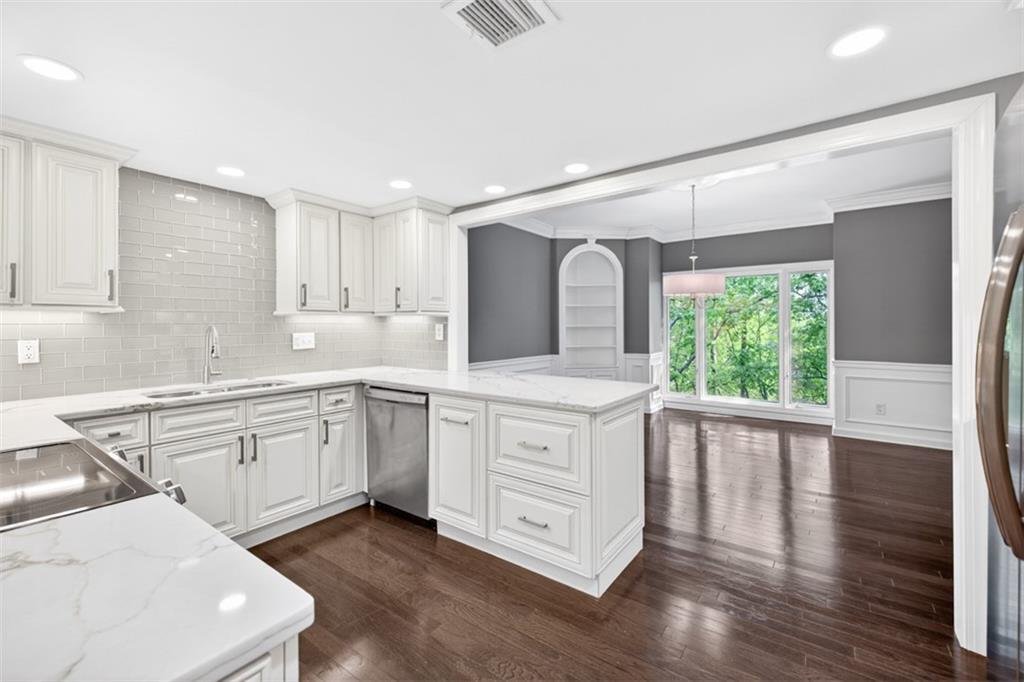 Condo in Atlanta, Georgia, United States 5 - 17784169