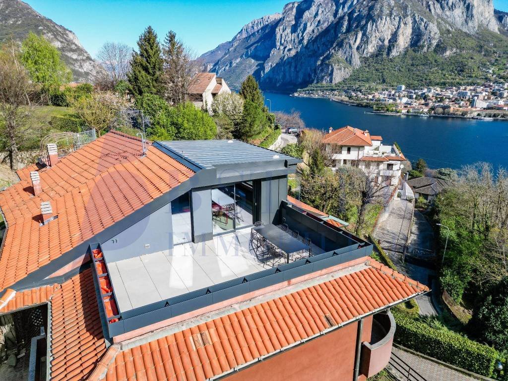 Apartment in Malgrate, Lombardy, Italy 1 - 17627910
