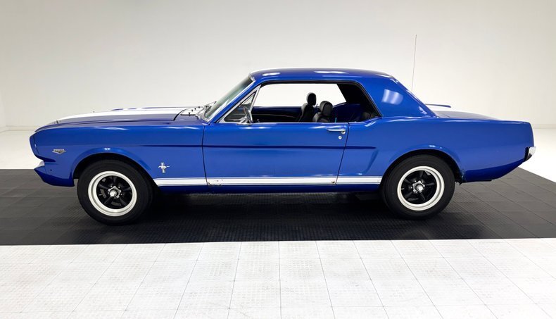 Coupe in Morgantown, United States 2 - 17784701