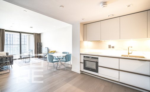 Apartment in Paddington, Westminster, England 1