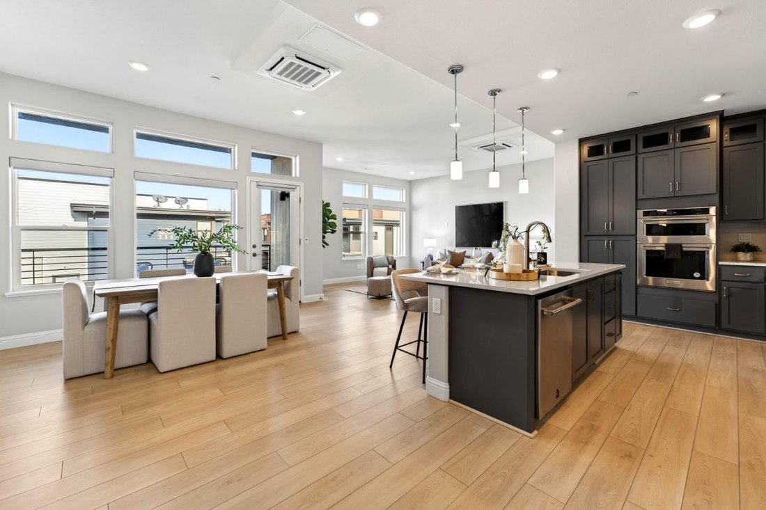 Condo in San Mateo, California, United States 1 - 17784105