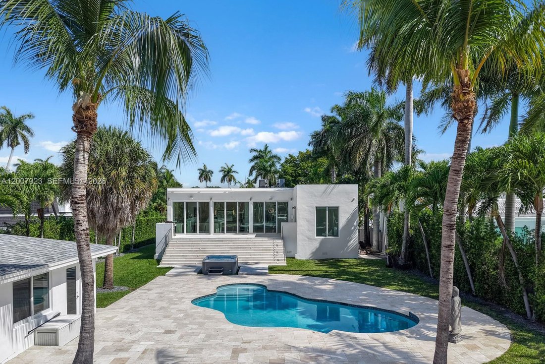 House in Miami, Florida, United States 2 - 17784394