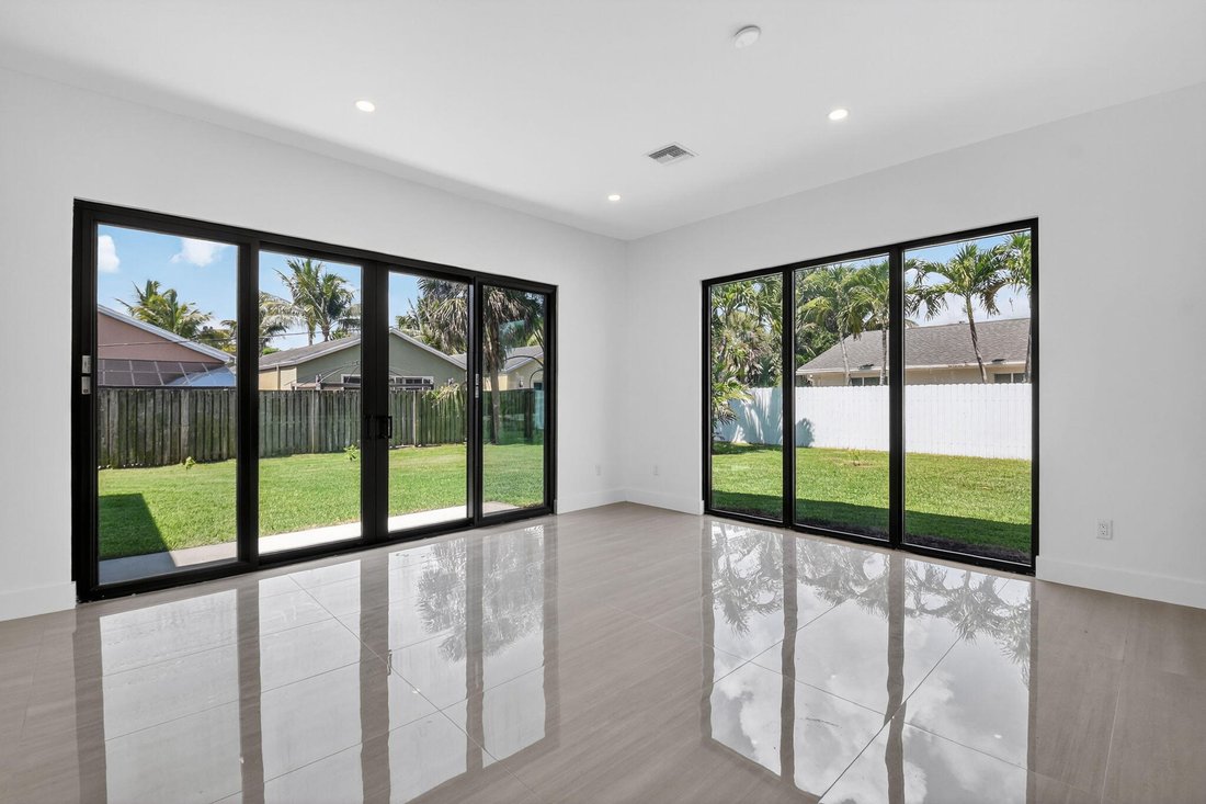 House in Lake Worth, Florida, United States 3 - 17177826
