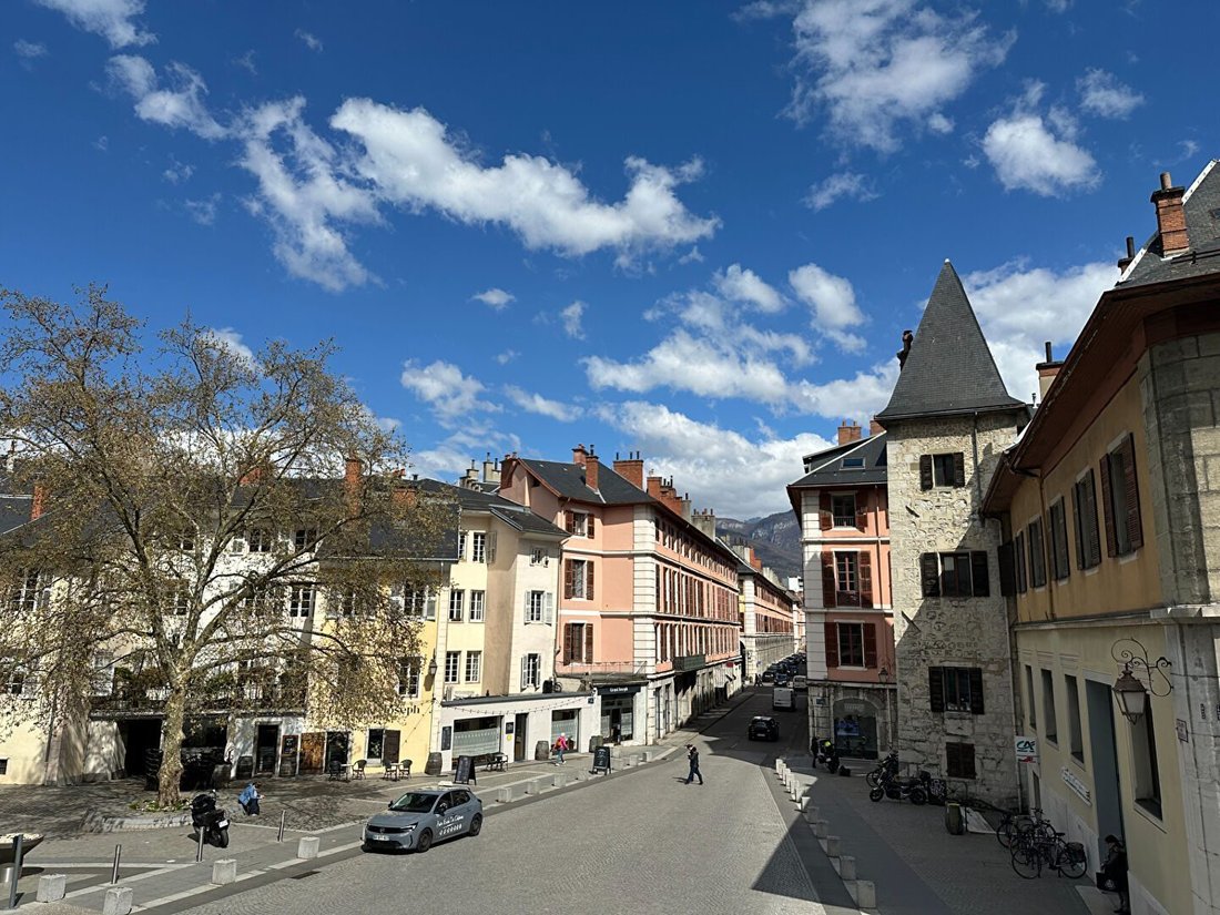 Apartment in Chambery, Auvergne-Rhône-Alpes, France 1 - 17564385