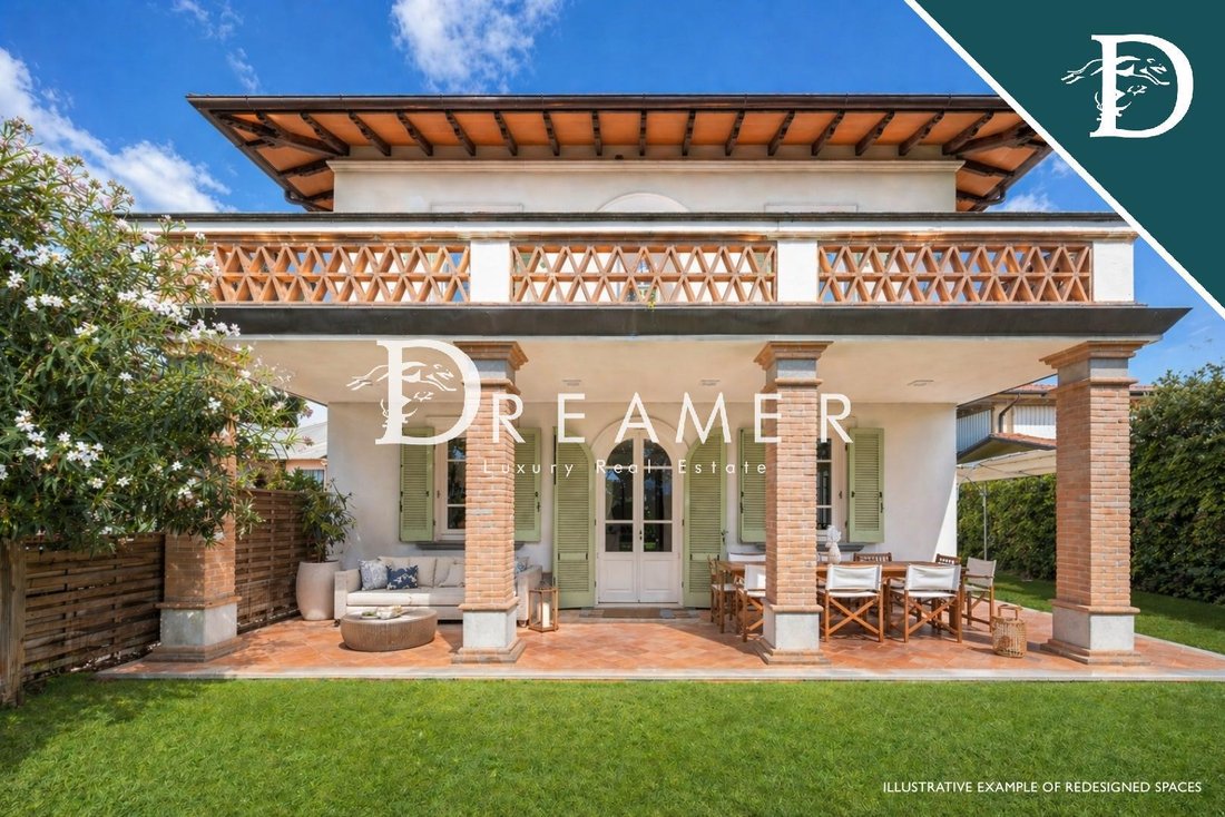 House in Center, Forte dei Marmi, Tuscany 2 - 16220474