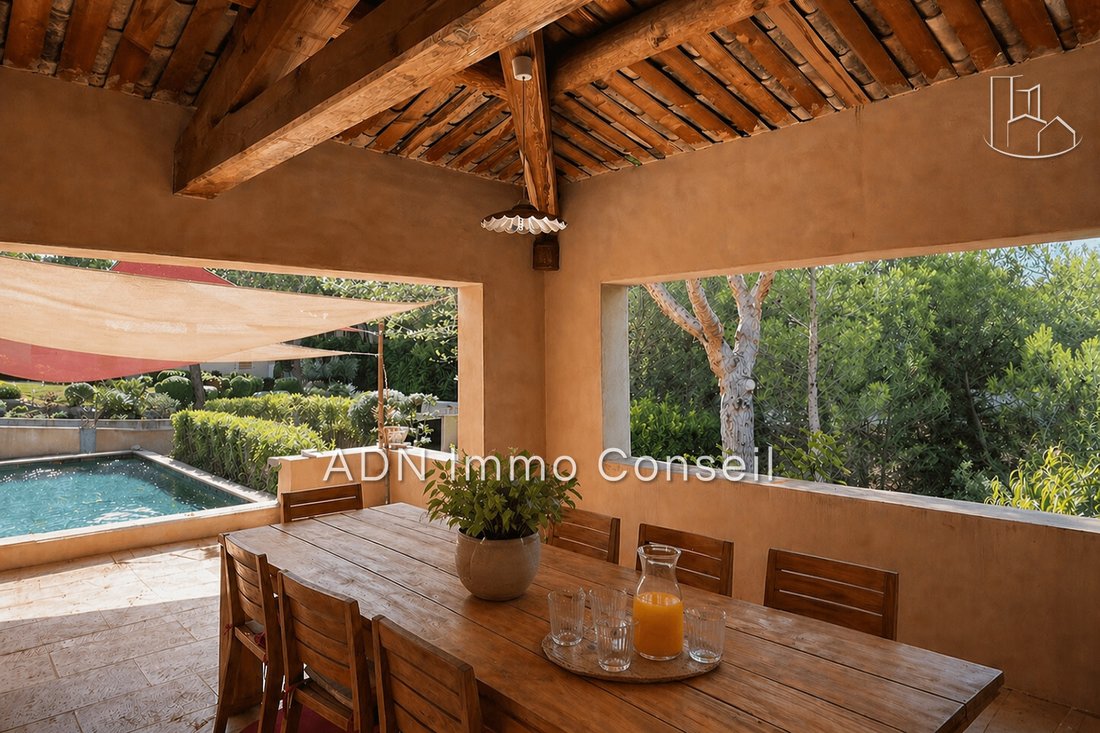Villa in Mallemort, Provence-Alpes-Côte d'Azur, France 2 - 17465053