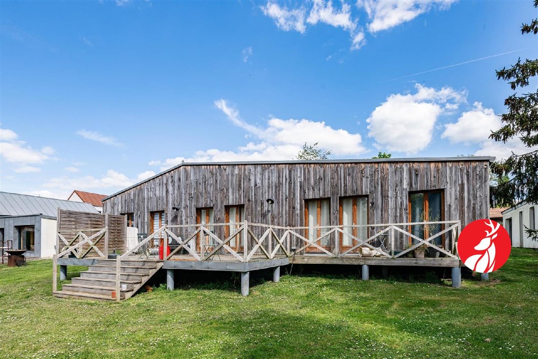 Estate in Sud, Mennecy, France 5 - 17733444