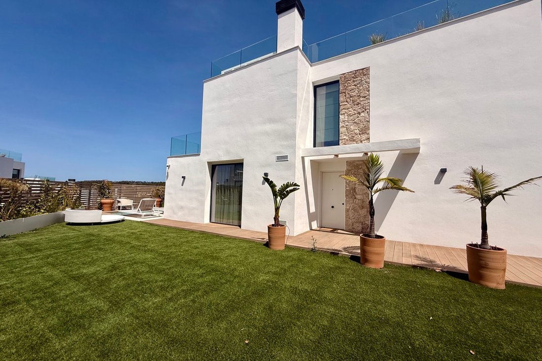 Townhouse in Sant Josep de sa Talaia, Balearic Islands, Spain 1 - 17784930