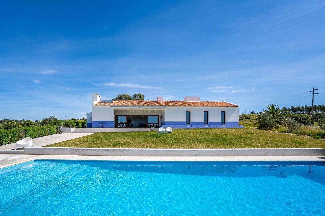 Villa in Garvao e Santa Luzia, Beja District, Portugal 1 - 17784812