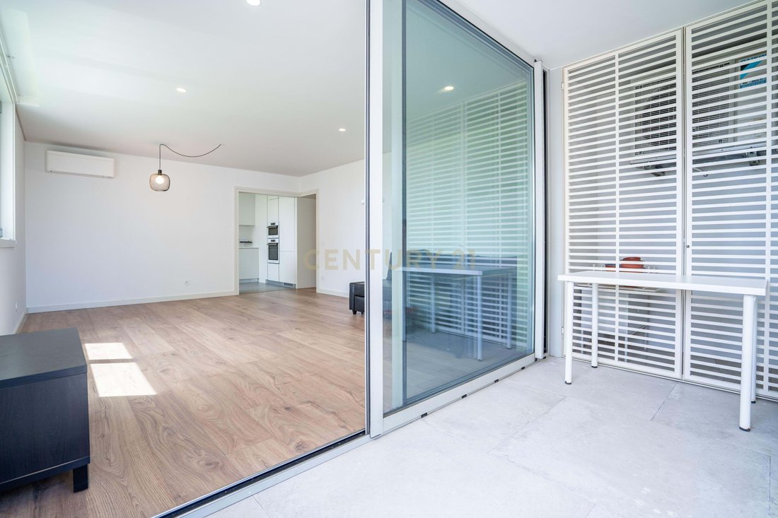 Apartment in Moscavide e Portela, Lisbon, Portugal 5 - 17784791