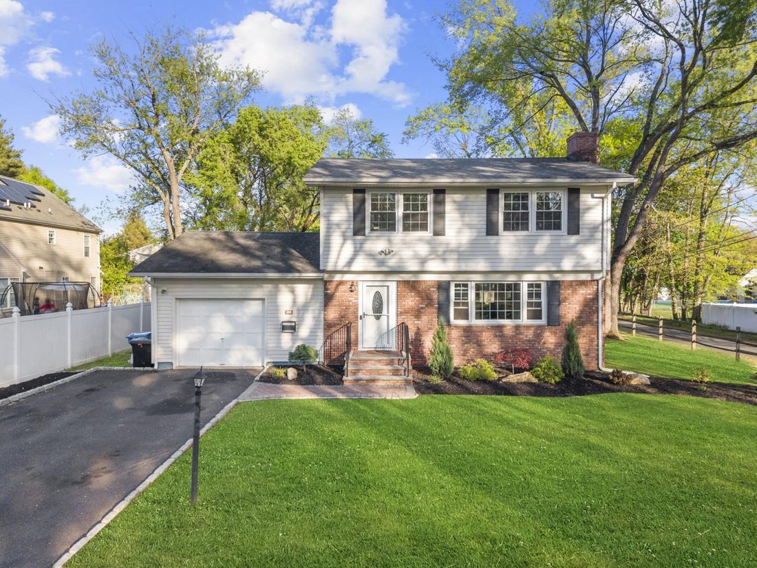 House in South Plainfield, New Jersey, United States 1 - 17784849