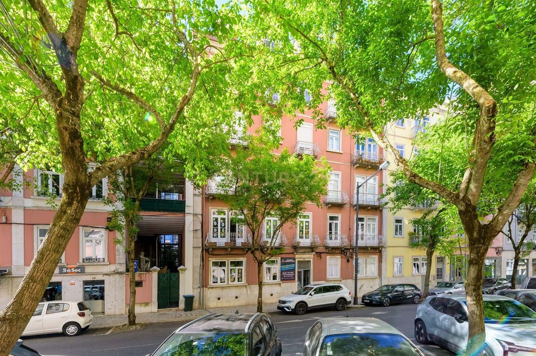 Apartment in Avenidas Novas, Lisbon, Portugal 2 - 17784802