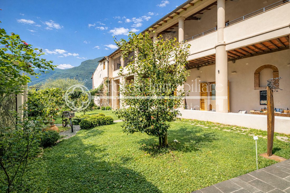 Villa in Camaiore, Tuscany, Italy 1 - 17784903