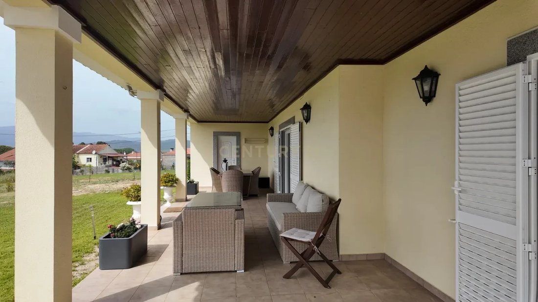 Villa in Uniao do Grande Fundao, Castelo Branco District, Portugal 4 - 17784785