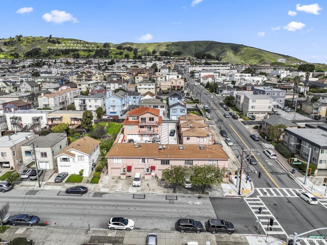 House in South San Francisco, California, United States 1 - 17784936