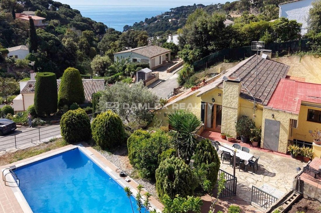 House in Tossa de Mar, Catalonia, Spain 2 - 10731409