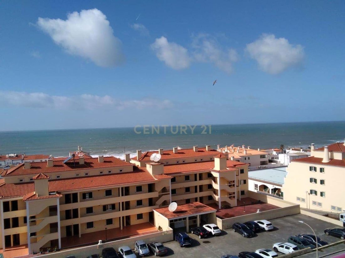 Apartment in Ericeira, Lisbon, Portugal 1 - 17131498