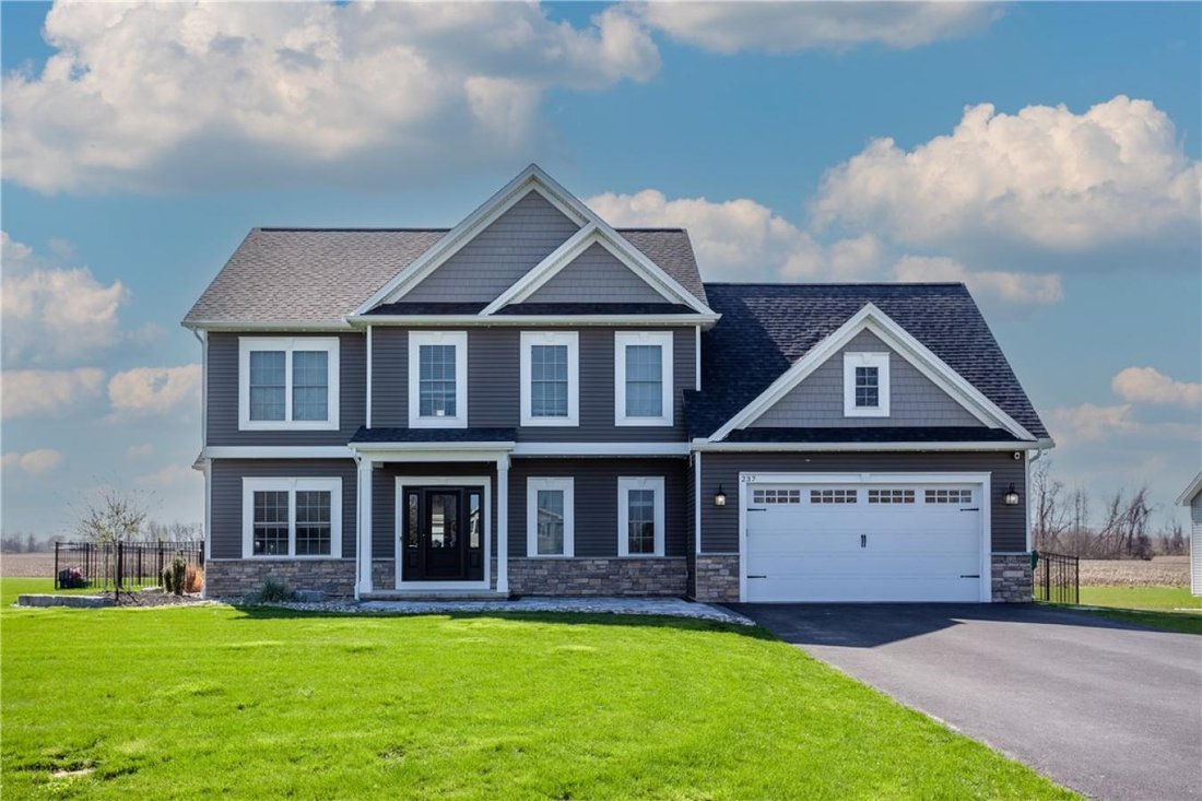 House in Hilton, New York, United States 1 - 17784862