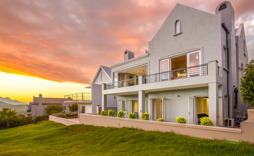 House in Wellington, Western Cape, South Africa 1