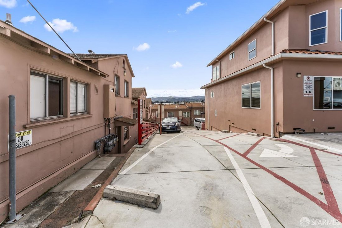 House in South San Francisco, California, United States 2 - 17784936