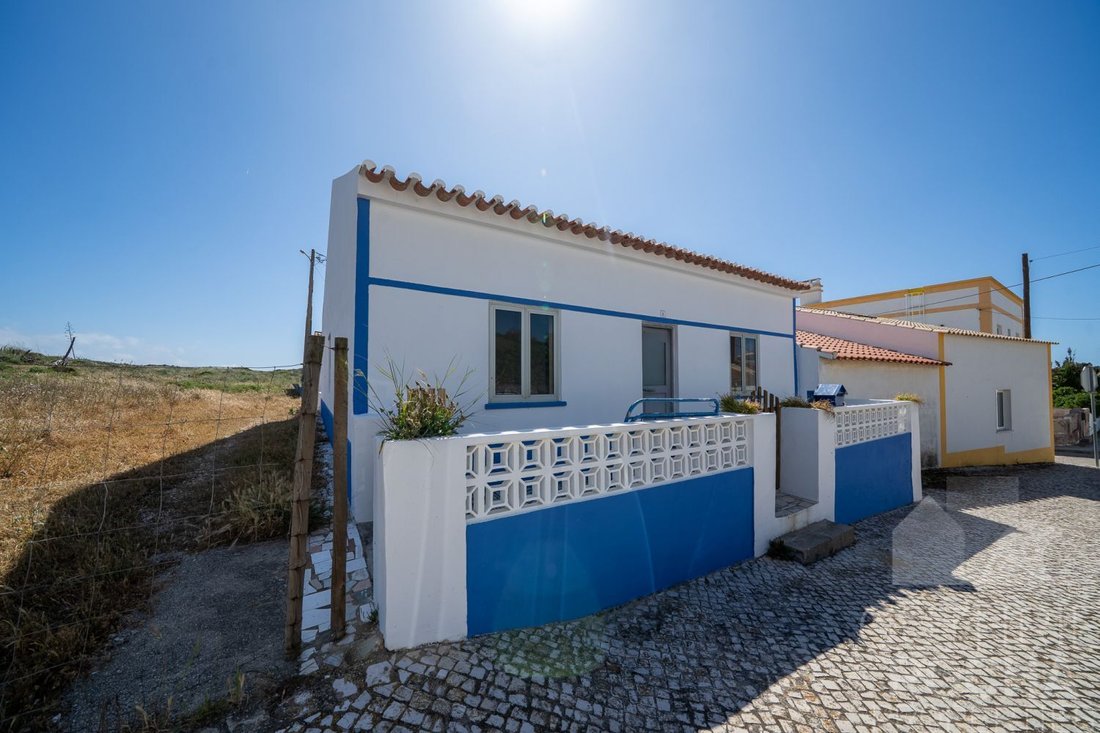 House in Bordeira, Algarve, Portugal 1 - 17784906