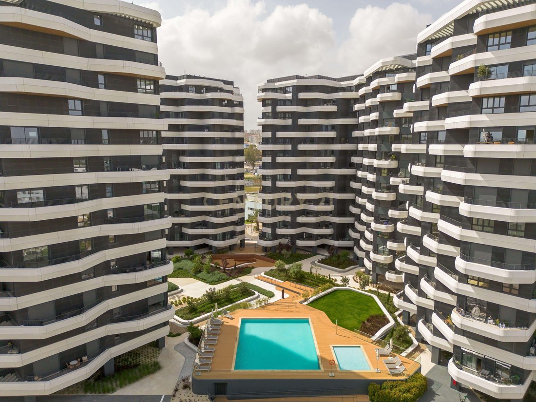 Apartment in Parque das Nacoes, Lisbon, Portugal 1 - 17784852