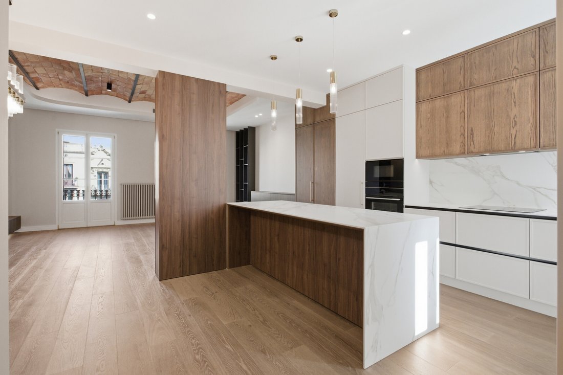Apartment in Eixample, Barcelona, Spain 5 - 16103596