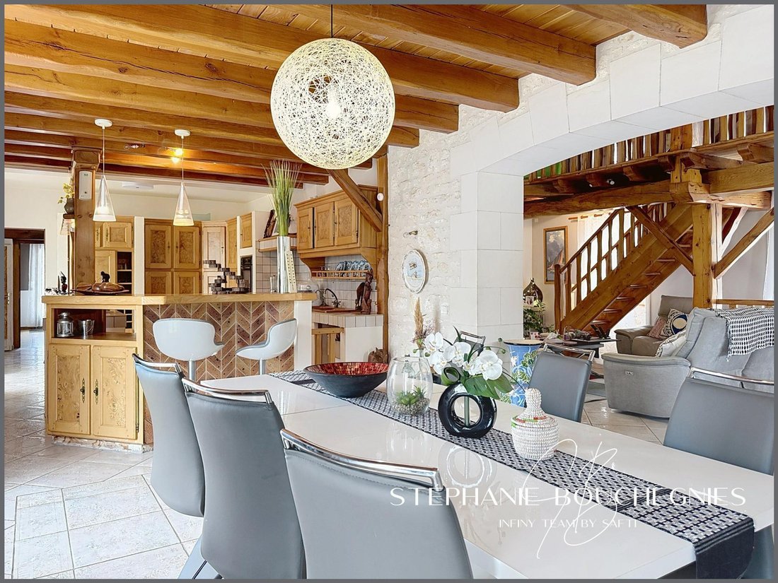 House in Chaillevette, Nouvelle-Aquitaine, France 3 - 17785843