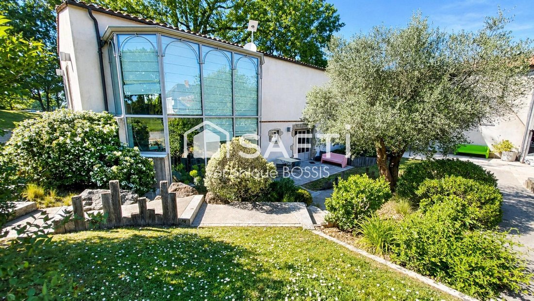 House in La Roche-sur-Yon, Pays de la Loire, France 5 - 17785753