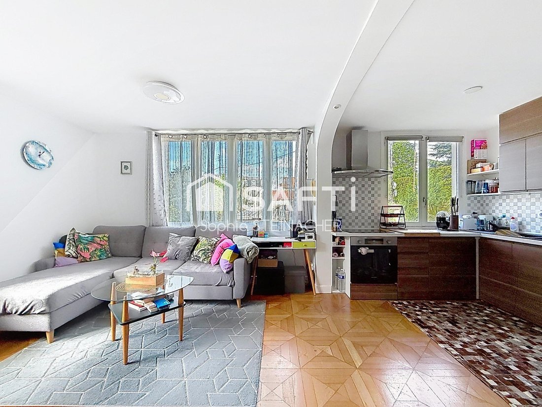 House in Chatou, Ile-de-France, France 3 - 17785899