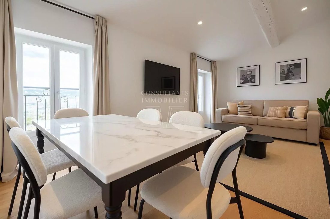 Otros en Cannes, Provenza-Alpes-Costa Azul, Francia 5 - 15466926